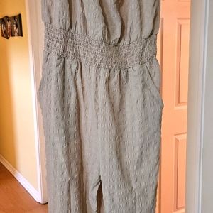 Ces Femme size large Jumpsuit .